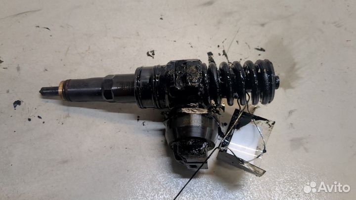 Форсунка топливная Skoda Fabia