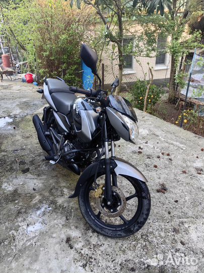 Bajaj ns pulsar 125