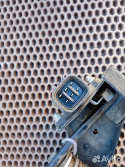 Педаль газа Toyota Corolla