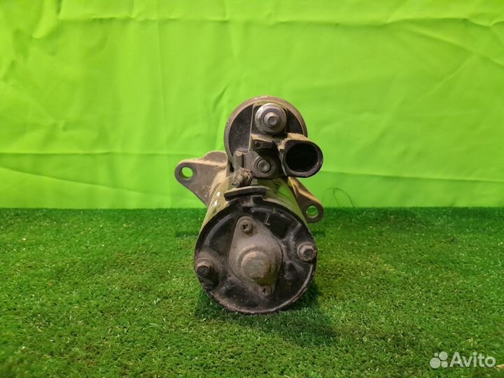 Стартер Volkswagen Golf 5