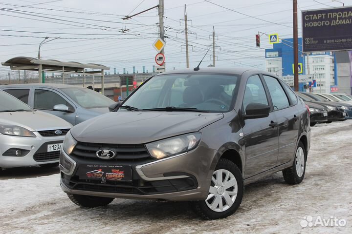 LADA Granta 1.6 МТ, 2019, 109 000 км