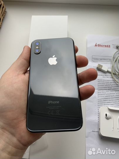 iPhone X, 256 ГБ