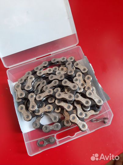 Цепь KMC 12 скоростей