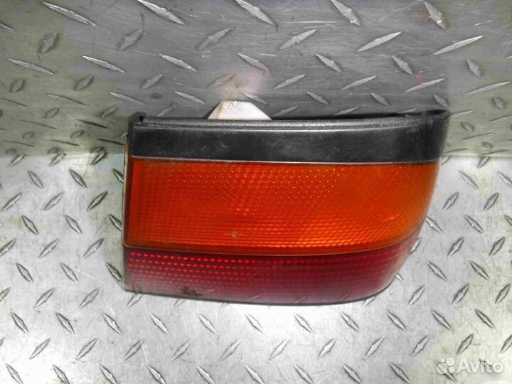Фонарь задний наружный правый Nissan Primera P10E