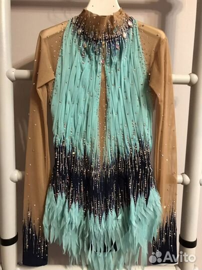 Платье для выступлений фигурное катание