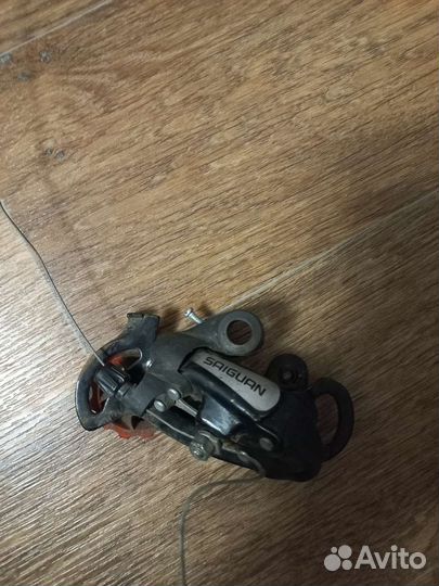 Задний переключатель скоростей