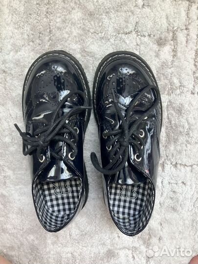 Ботинки лакированные 29 размер