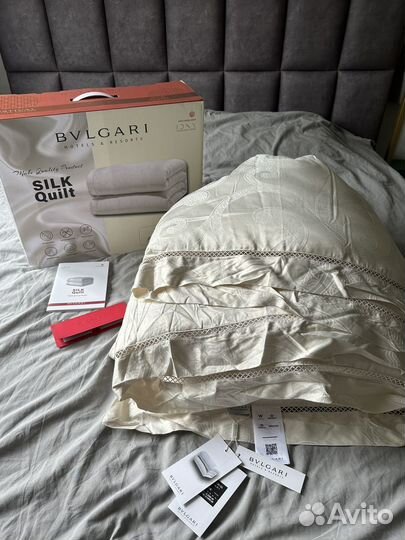 Шелковое одеяло Bulgari