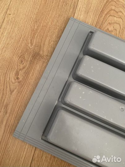 Лоток для столовых приборов