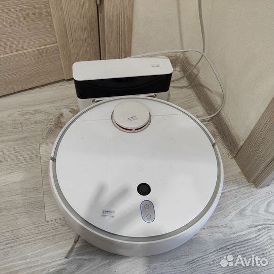 Робот-пылесос Xiaomi Mi Robot Vacuum Cleaner 1S
