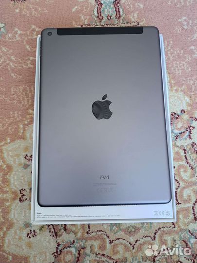 iPad 8 32GB Cellular
