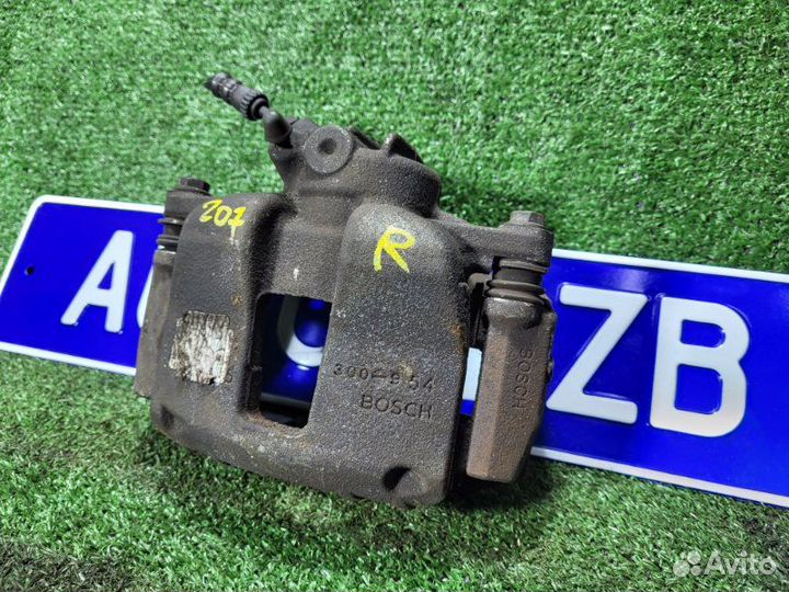 Суппорт тормозной передний правый Peugeot 207