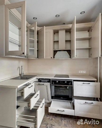Кухонные гарнитуры