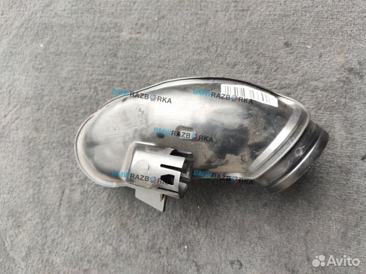 Патрубок чистого воздуха (к турбине) BMW 6 8512284