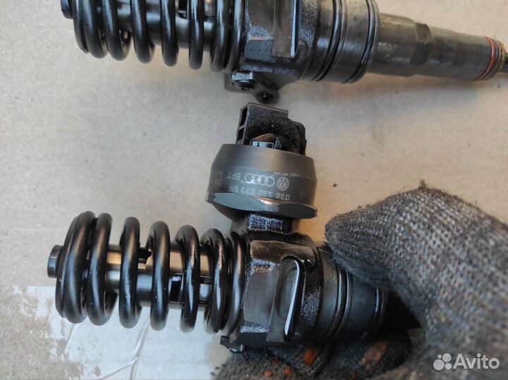 Форсунка Volkswagen 1.9 TDI 038130073BN