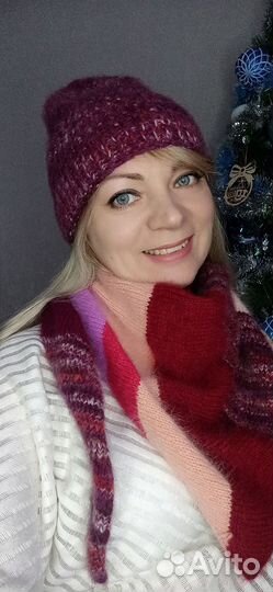 Шапка женская с бактусом. Ручная работа. В наличии