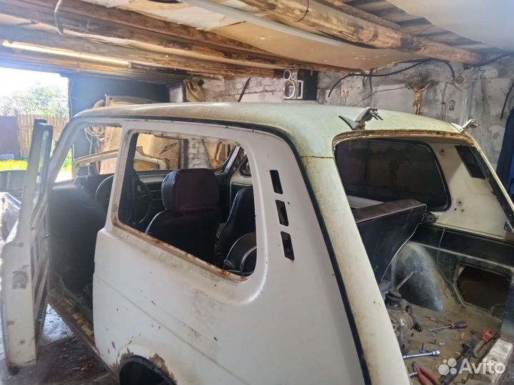 Крыша нива 21213