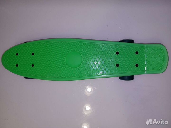Скейтборд (Лонгборд) зелёный