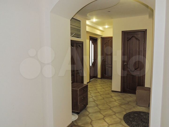 3-к. квартира, 137,4 м², 5/12 эт.