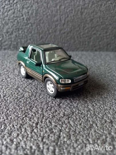 1/43 модели Toyota, suzuki