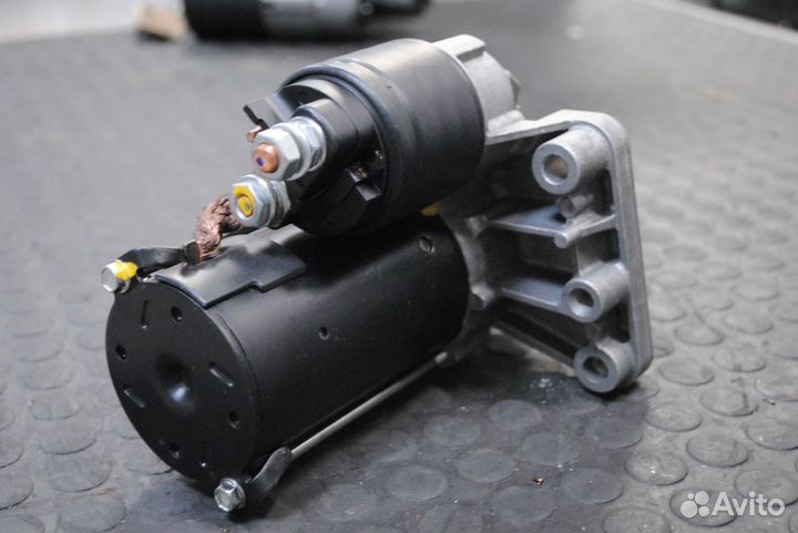 Стартер Citroen C4 Picasso, Peugeot 308 1.6 HDi