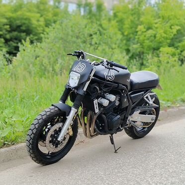 Yamaha FZ 400, 2001, 25 000 км