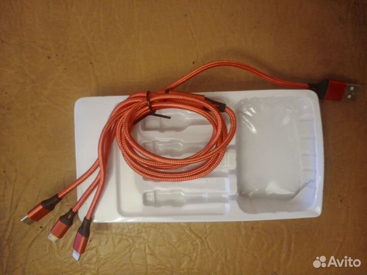 Кабель для зарядки телефона