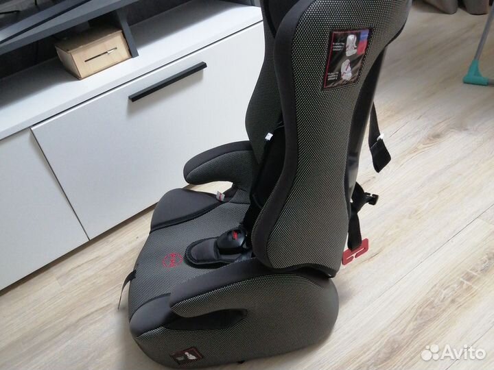 Детское автокресло 9 до 36 кг Новое