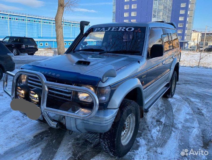 В разбор Mitsubishi Pajero 1997г V46 двс 4M40
