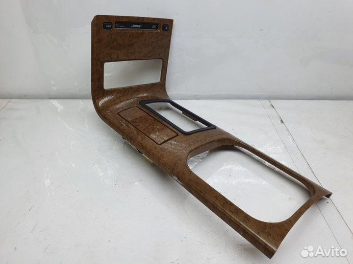 Накладка центральной консоли передняя Nissan