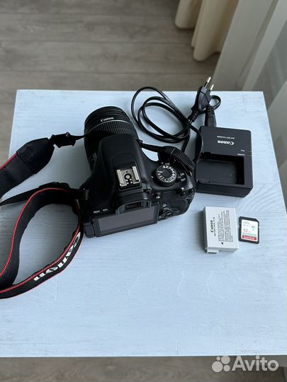 Зеркальный фотоаппарат canon 600d