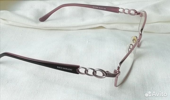 Очки минус -0.5 с футляром