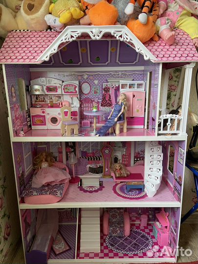 Домик кукольный