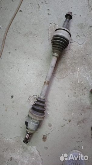 Привод левый 1.6 робот Toyota Corolla E150 X