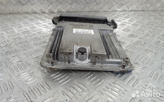 Блок управления двс audi A4 B7 (PML23PC01)