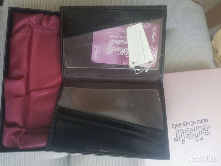 Бумажник женский для паспорта, натуральная кожа