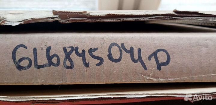 Стекло на водительскую