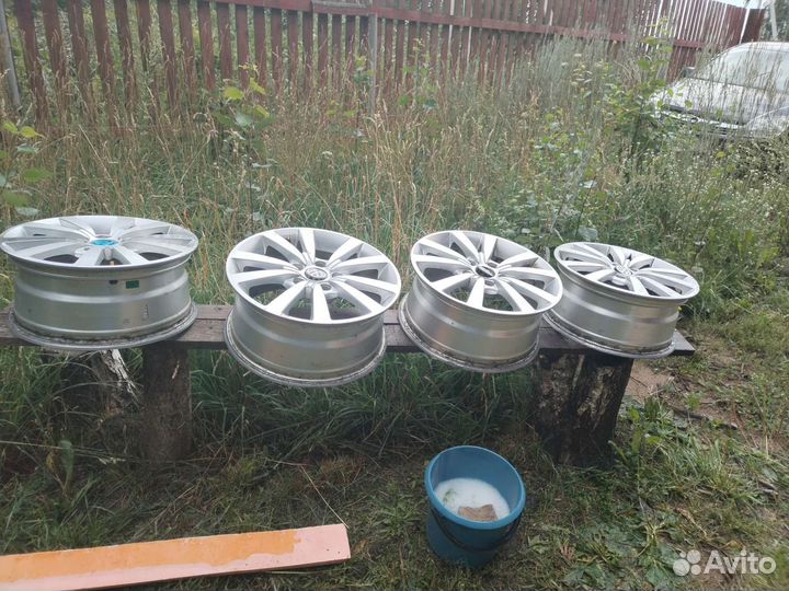 Диски на vag r 16