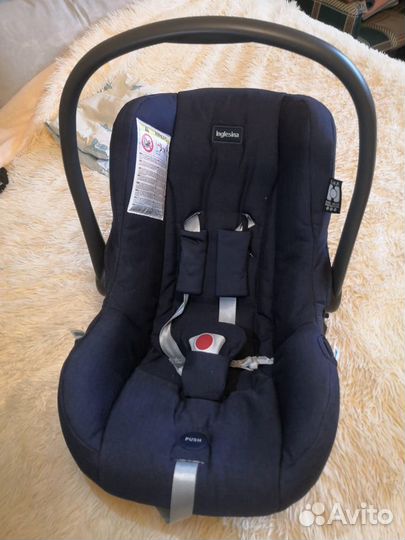 Автокресло Inglesina Huggy Multifix