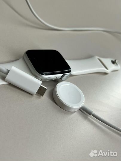 Apple watch se2 2023