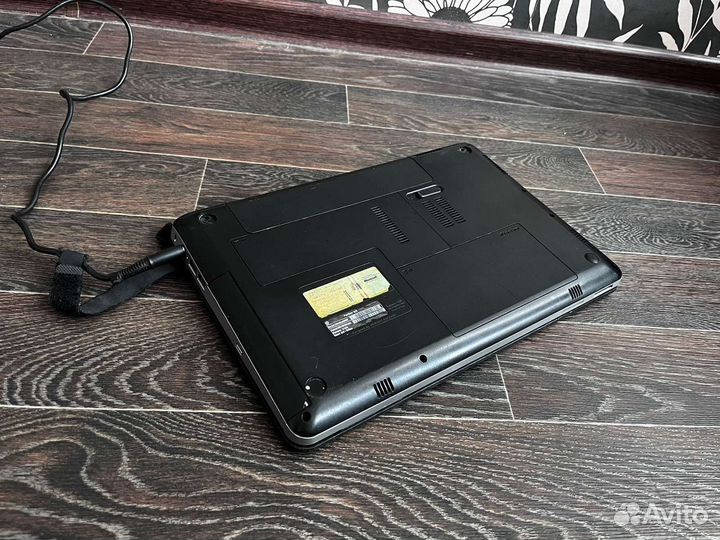 Отличный ноутбук HP Pavilion dv-5