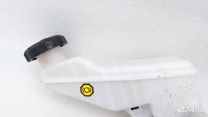 Главный тормозной цилиндр Kia Soul SK G4FG 2019