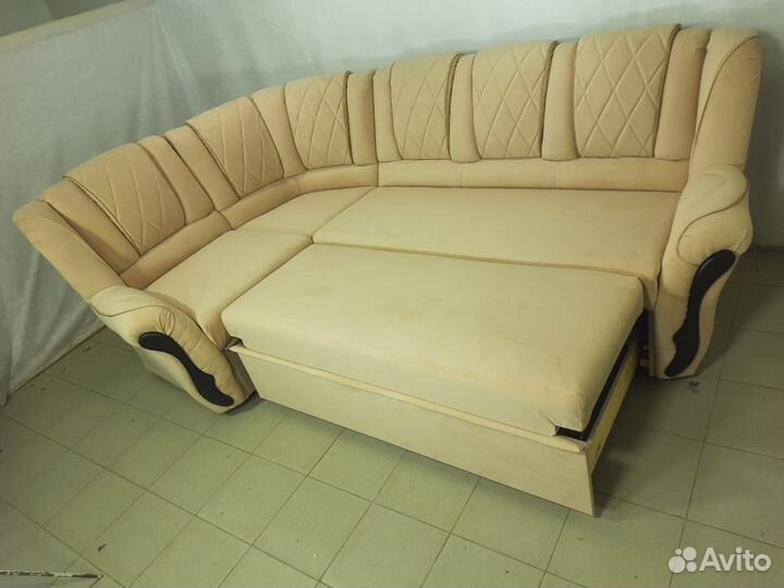 Угловой диван