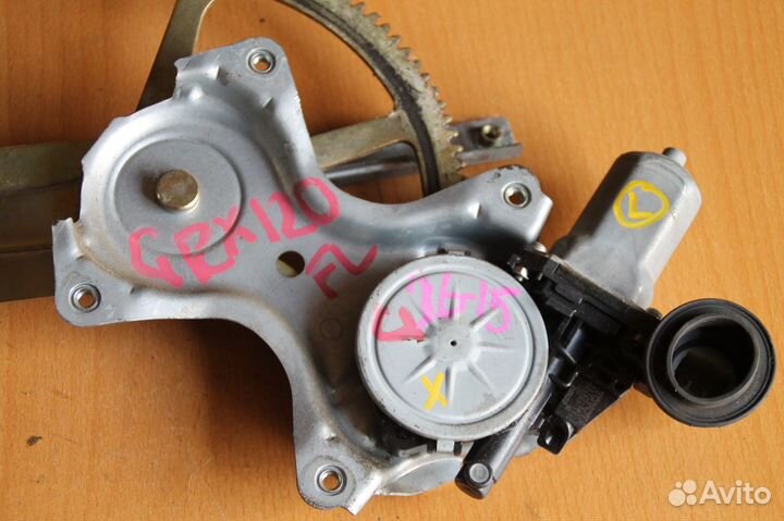 Стеклоподъемник перед. левый Toyota Mark X GRX120