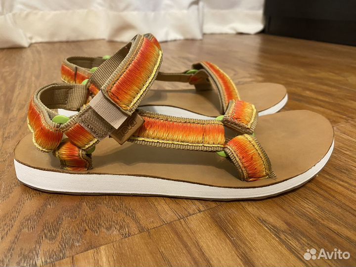 39 Teva туристические сандалии