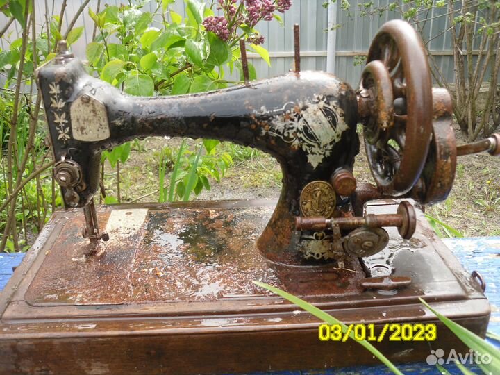 Старинные бутылки.И другое