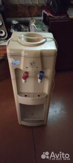 Кулер для воды напольный бу