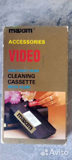 Кассетный адаптер VHS