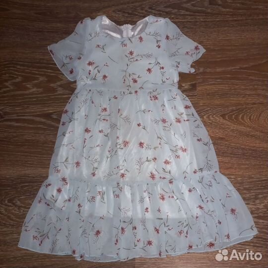 Отдам платья для девочки