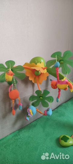 Мобиль музыкальный на детскую кроватку tiny love